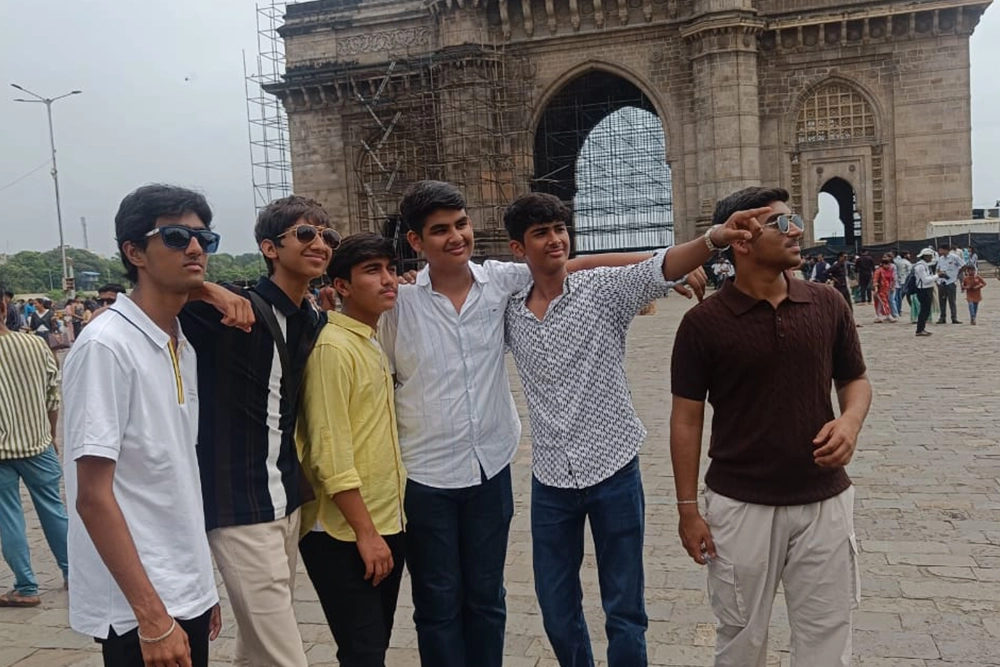 Five-Day Educational Trip to Alibaug and Mumbai 04