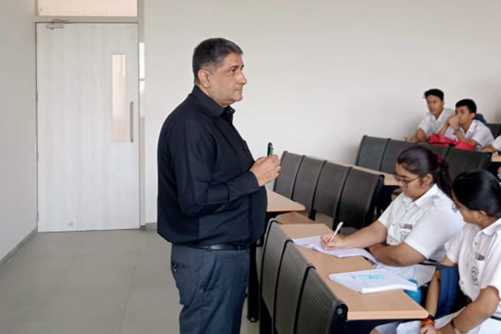 Visit to Soft Vision College 04