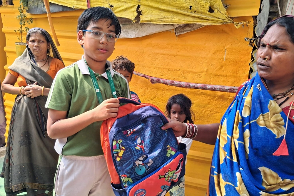 A philanthropic act for the underprivileged children 04