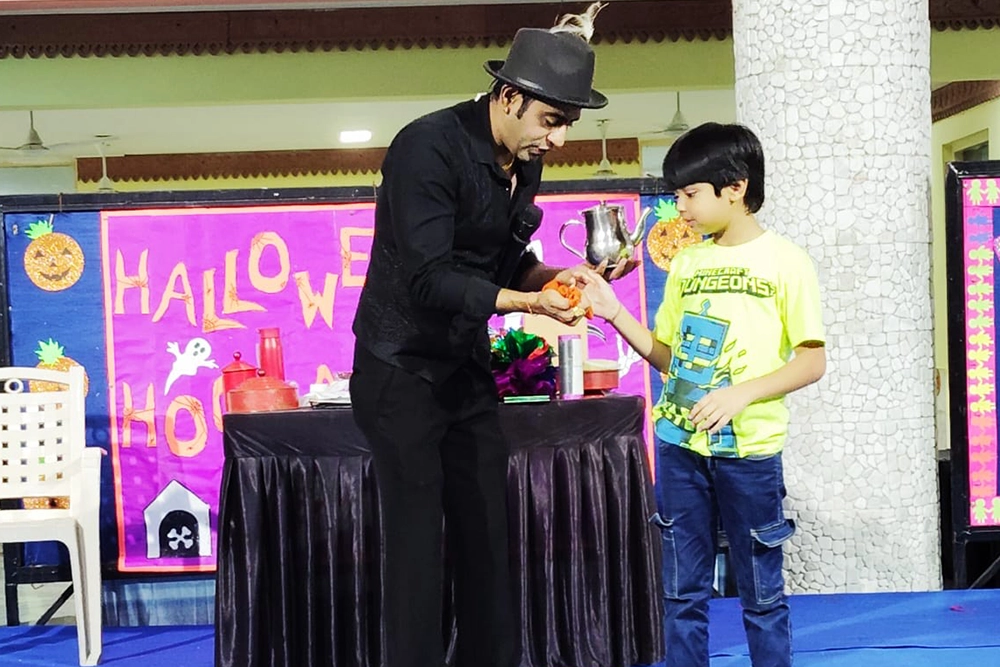 Neon Night Out for Class II 08