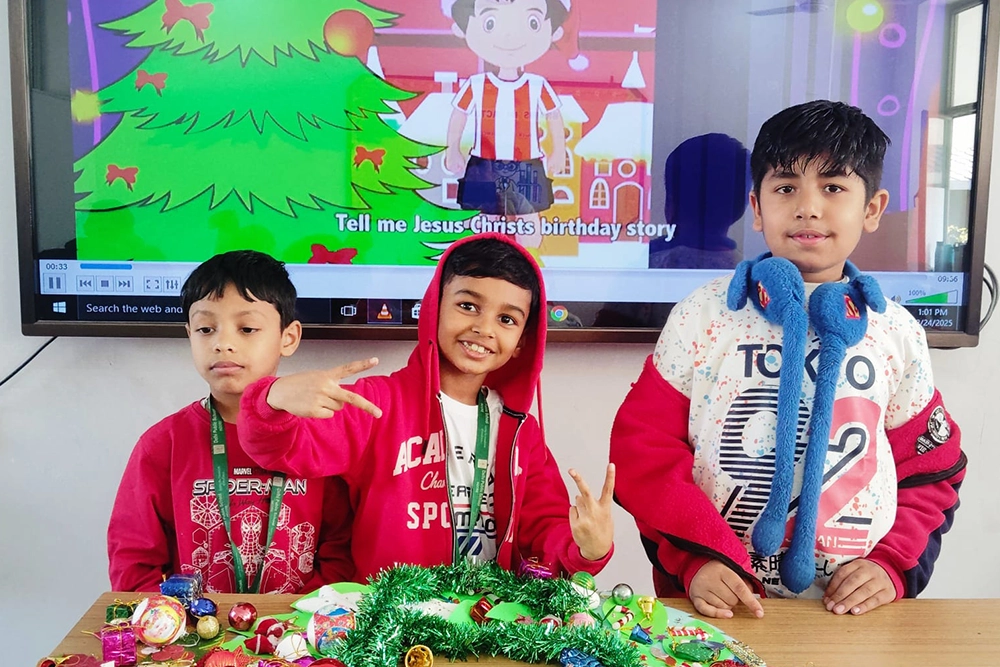 Class II celebrated Christmas joyfully 06