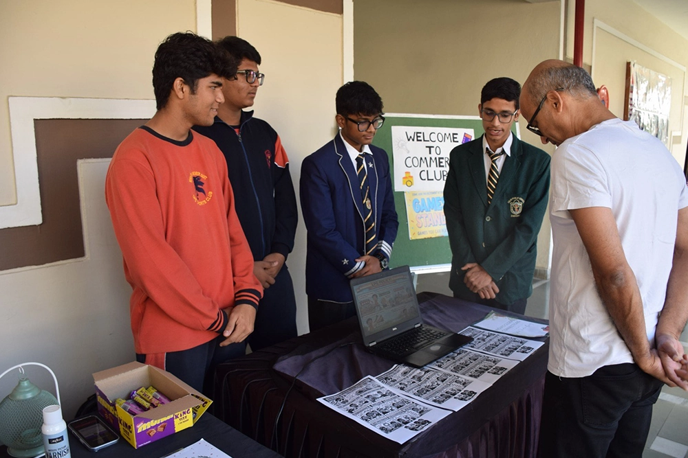 Commerce Club and Photography Club 'Shutterbugs 02