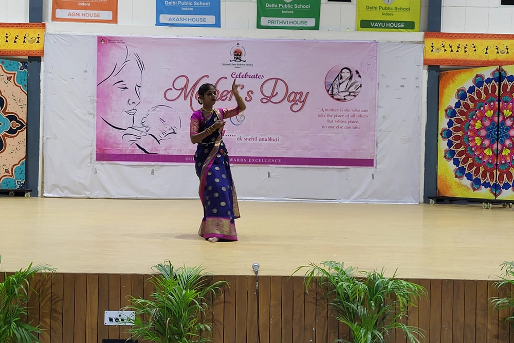 Somvatidevi Shiksha Kendra, Indore Celebrated Mother’s Day 02