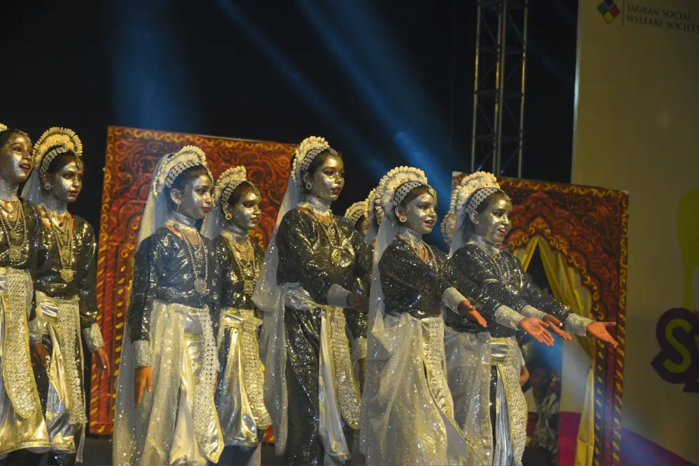 Symphora – A Cultural Tapestry 05